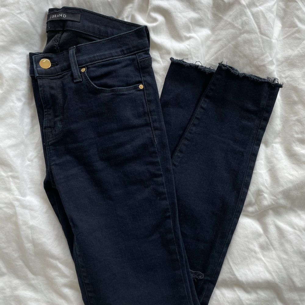 J brand skinny jeans with ripped knees